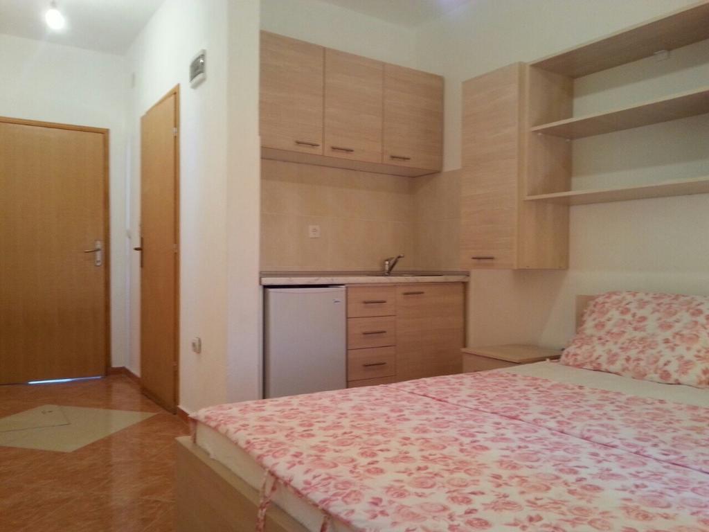 Apartments Nurkovic Dobra Voda Phòng bức ảnh
