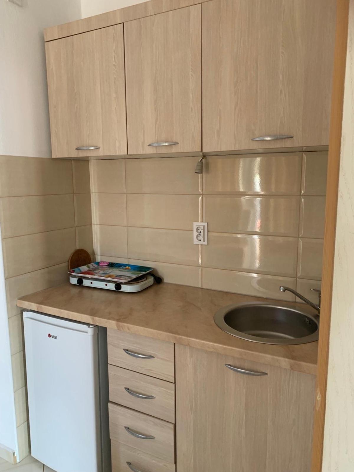 Apartments Nurkovic Dobra Voda Phòng bức ảnh