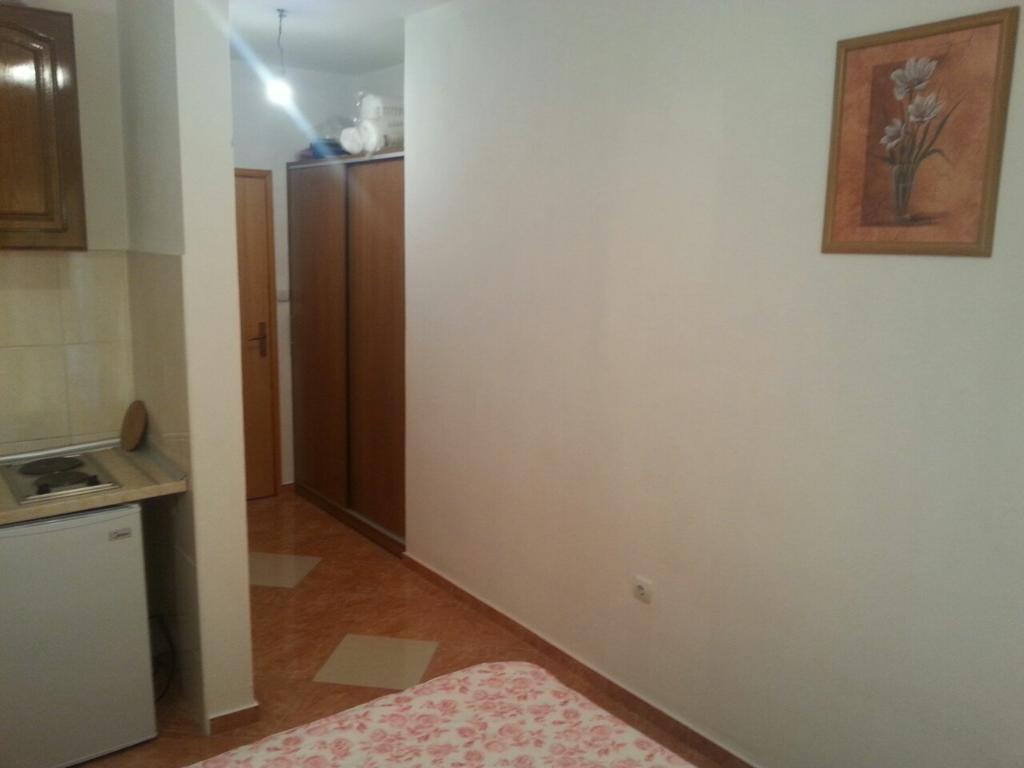 Apartments Nurkovic Dobra Voda Ngoại thất bức ảnh